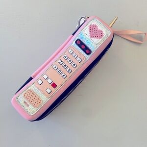 “Call Me” Retro Cell Phone Wristlet Purse